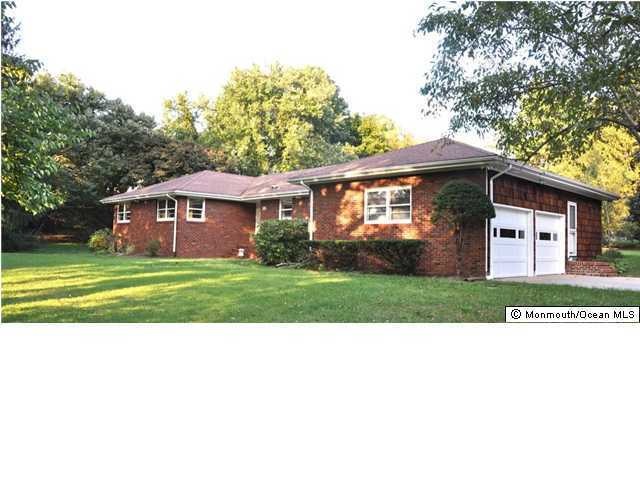 37 Ivanhoe Ln, Matawan, NJ 07747 - photo 1