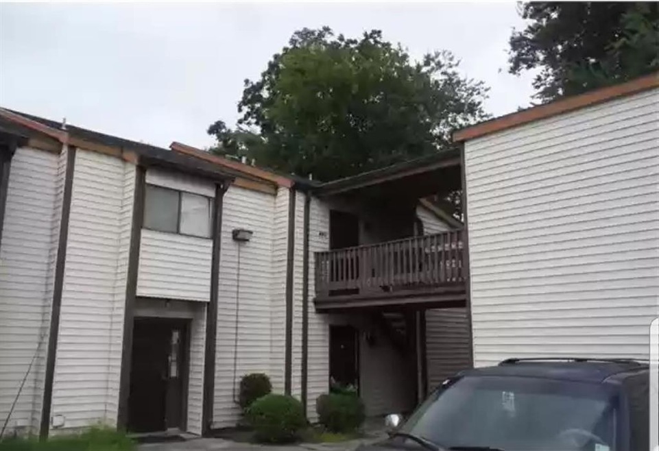 Close to downtown