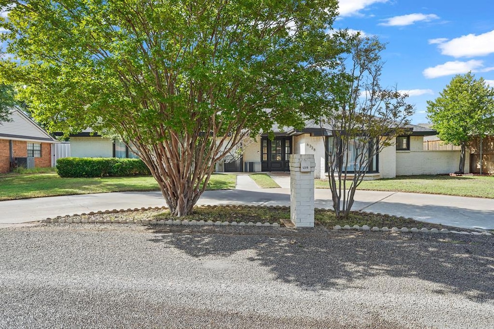 For Sale $410,000