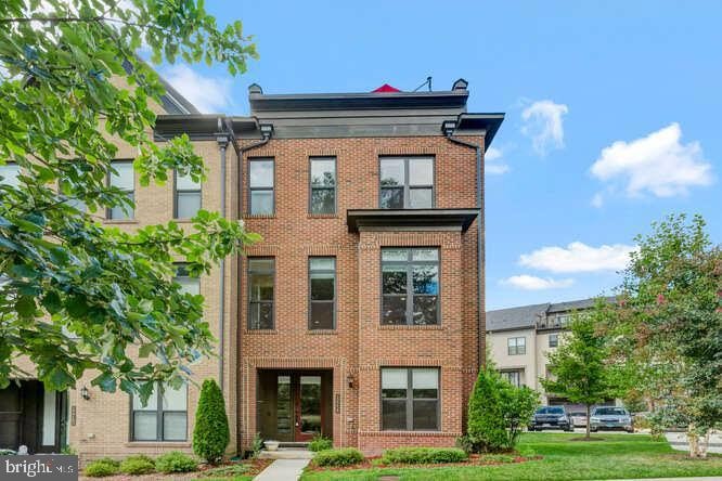 For Rent $5,250/month