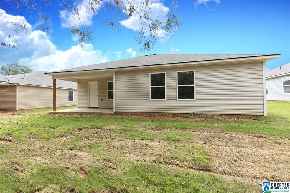 512 Margaret Ln, Calera, AL 35040 - photo 1