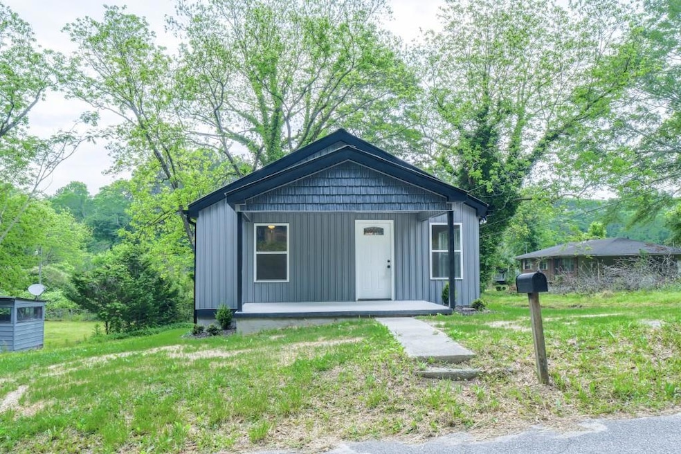 11 Cloverhurst Dr