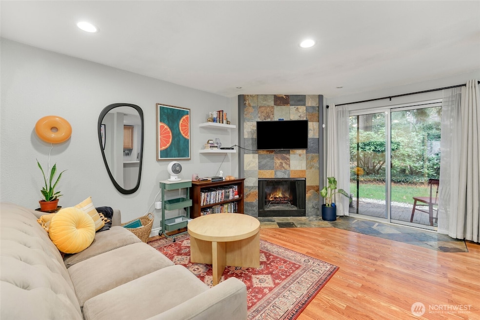 17535 150th Ct SE unit N1, Renton, WA 98058 - photo 1