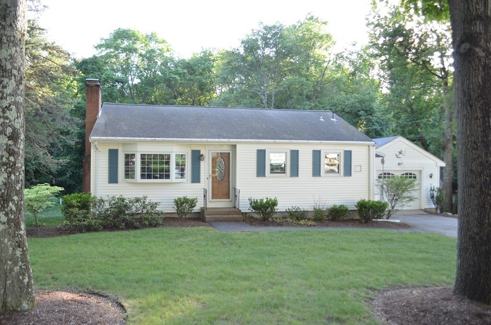 162 High St, Holliston, MA 01746 - photo 1