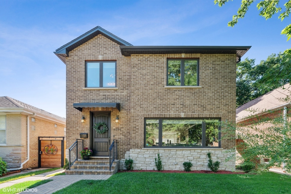 For Rent $6,000/month • Co-Listing Agent