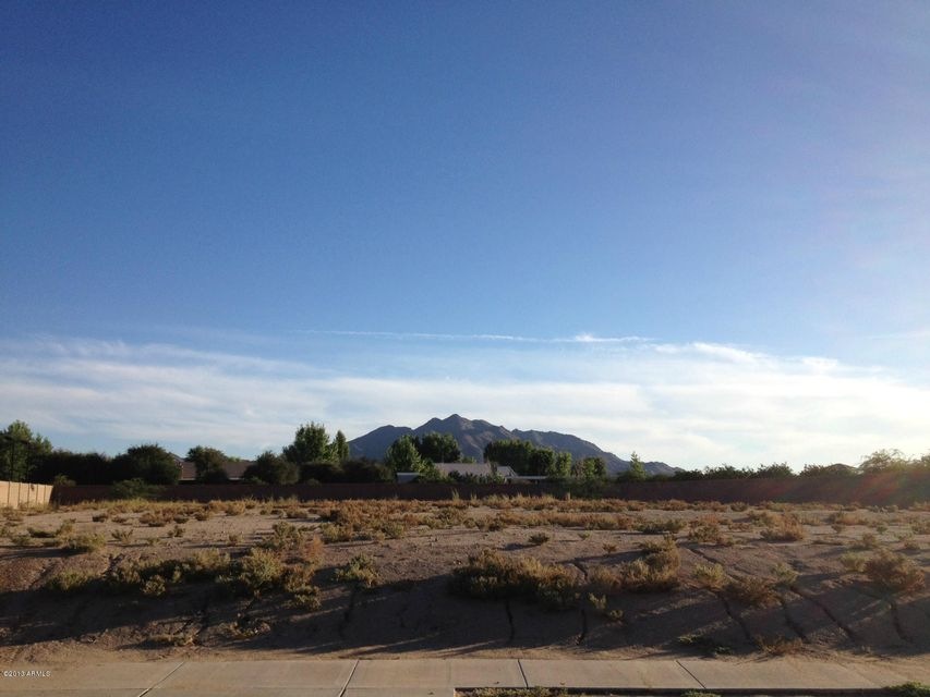 Beautiful Mountain Views!
