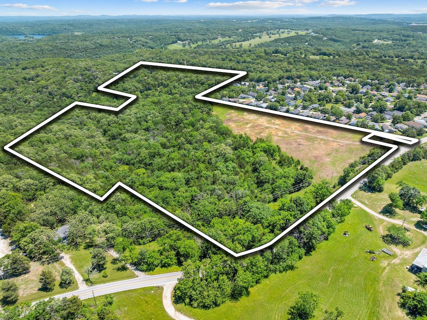 36.50 acres T Hwy Branson MO (2)