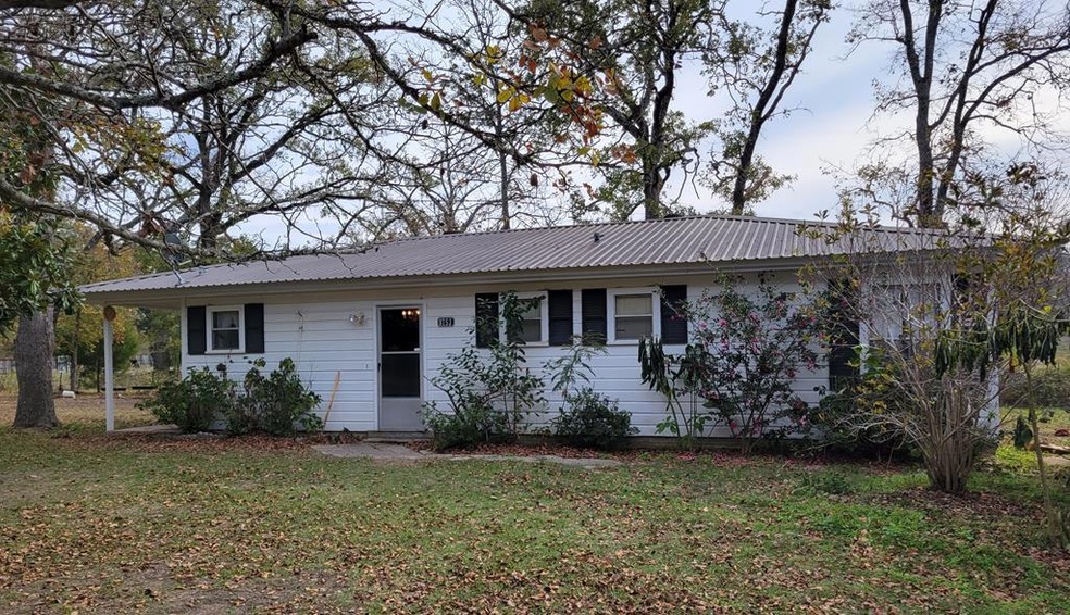 8753 Cr 1200, Athens (Area), TX 75751 - photo 1