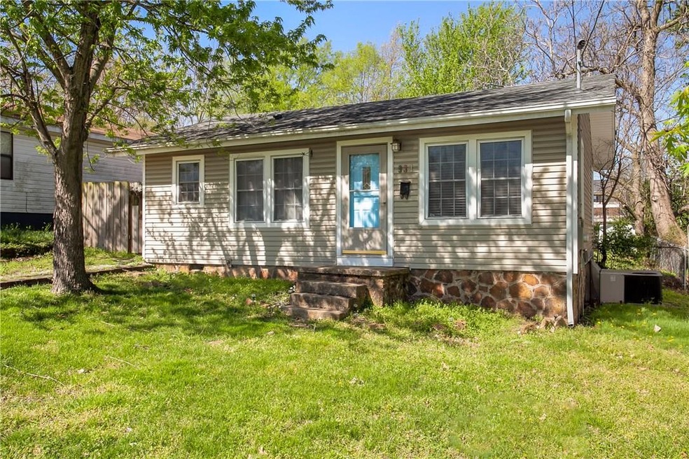 931 N Oakland Ave, Fayetteville, AR 72701 - photo 1
