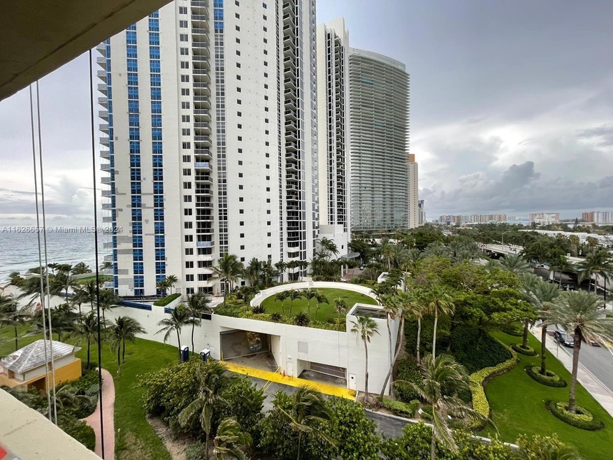 19201 Collins Aveavailbnow unit 640, Sunny Isles Beach, FL 33160 - photo 1
