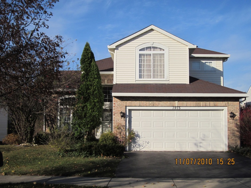 1915 Nutmeg Ln, Naperville, IL 60565 - photo 1