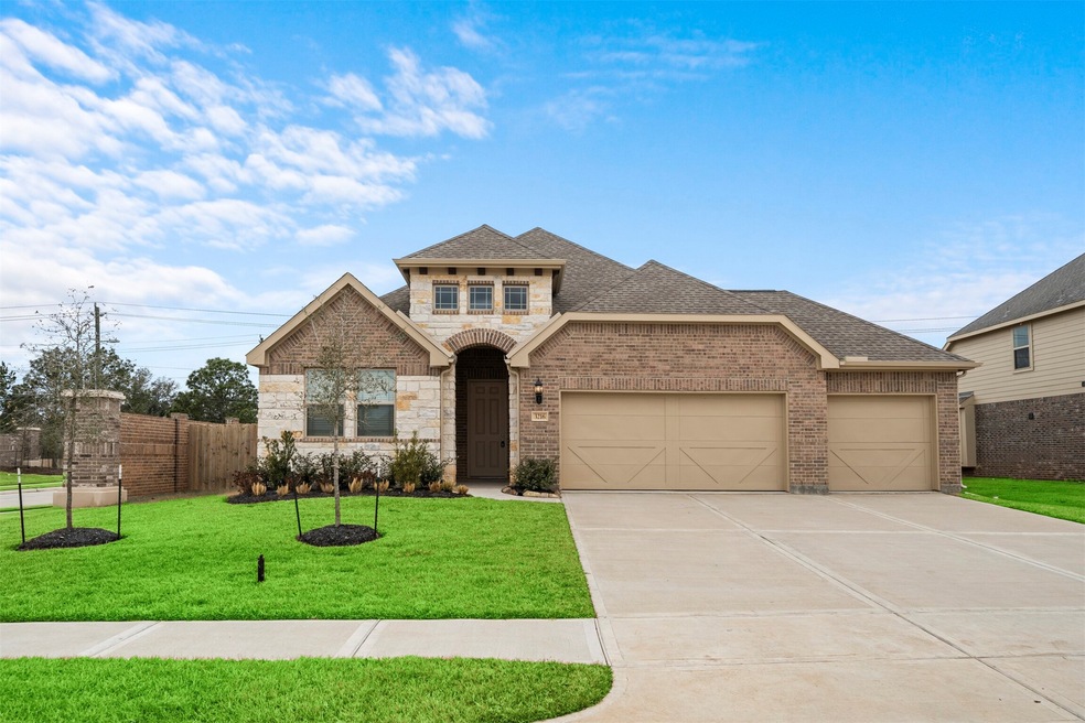 3216 Parker Dr, Pearland, TX 77584 - photo 1