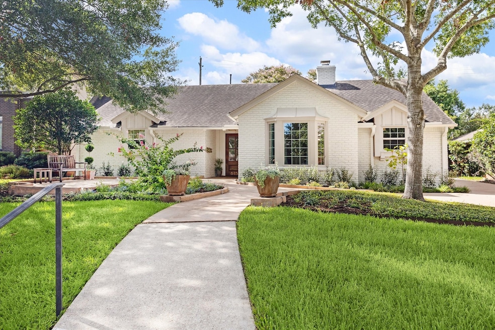 6159 Olympia Dr, Houston, TX 77057 - photo 1