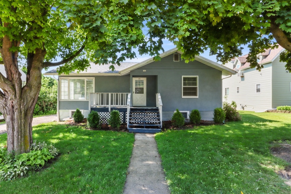 141 Fontana Ave, Fontana, WI 53125 - photo 1