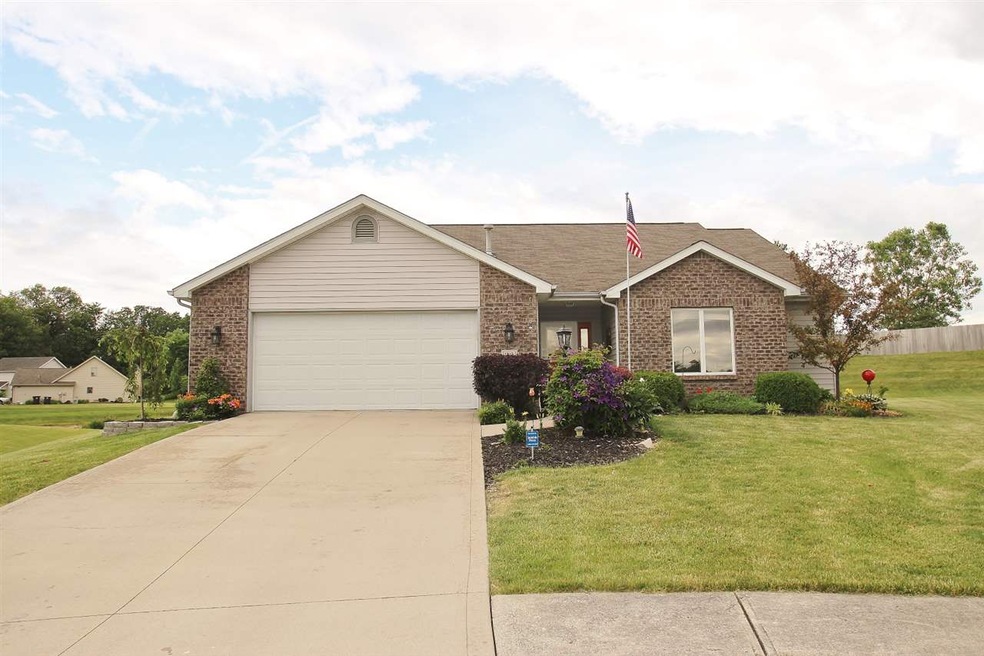 7636 Maeve Dr, Fort Wayne, IN 46835 - photo 1