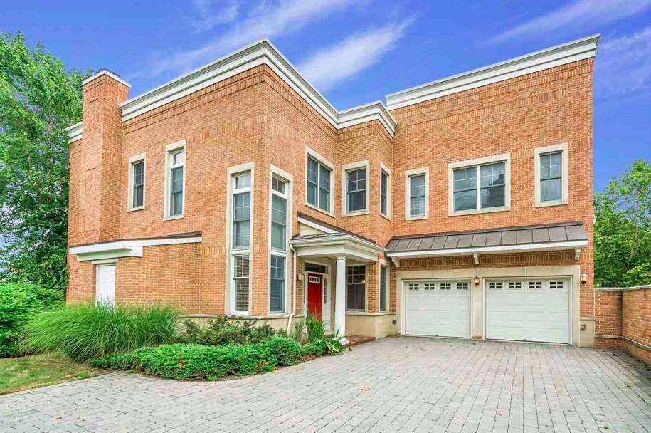 2 Constitution Way, Jersey City, NJ 07305 - photo 1