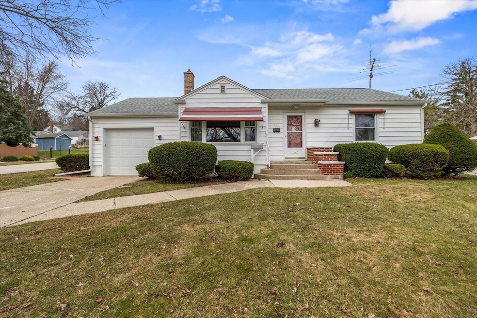 300 Maple Ave, Clinton, WI 53525 - photo 1