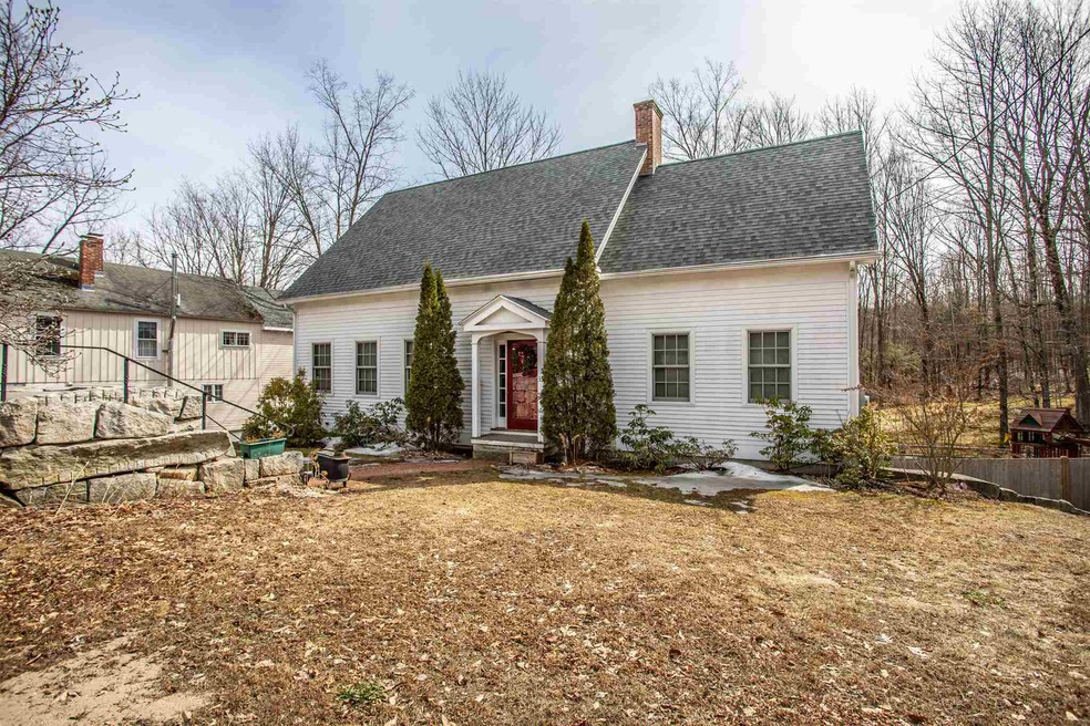 35 Nh Route 119 W, Fitzwilliam, NH 03447 - photo 1