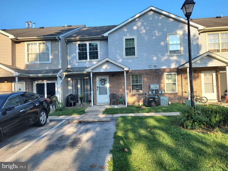 203 Highland Blvd unit 9, New Castle, DE 19720 - photo 1