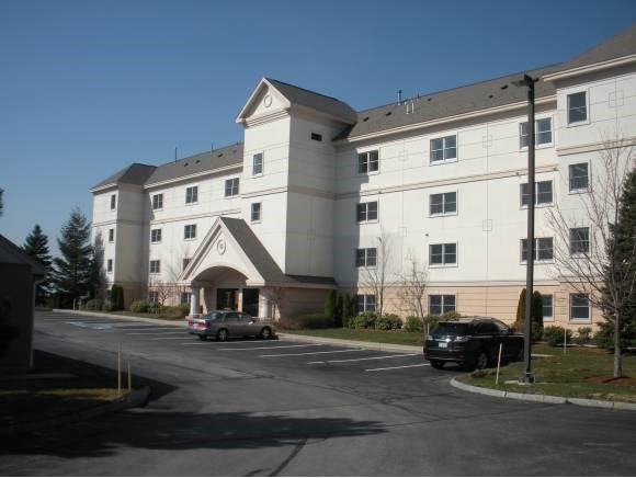 16 Mountain Laurels Dr unit U102, Nashua, NH 03062 - photo 1