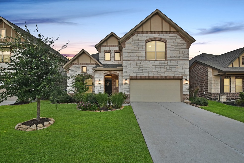 21730 Rose Maris Ln, Tomball, TX 77377 - photo 1