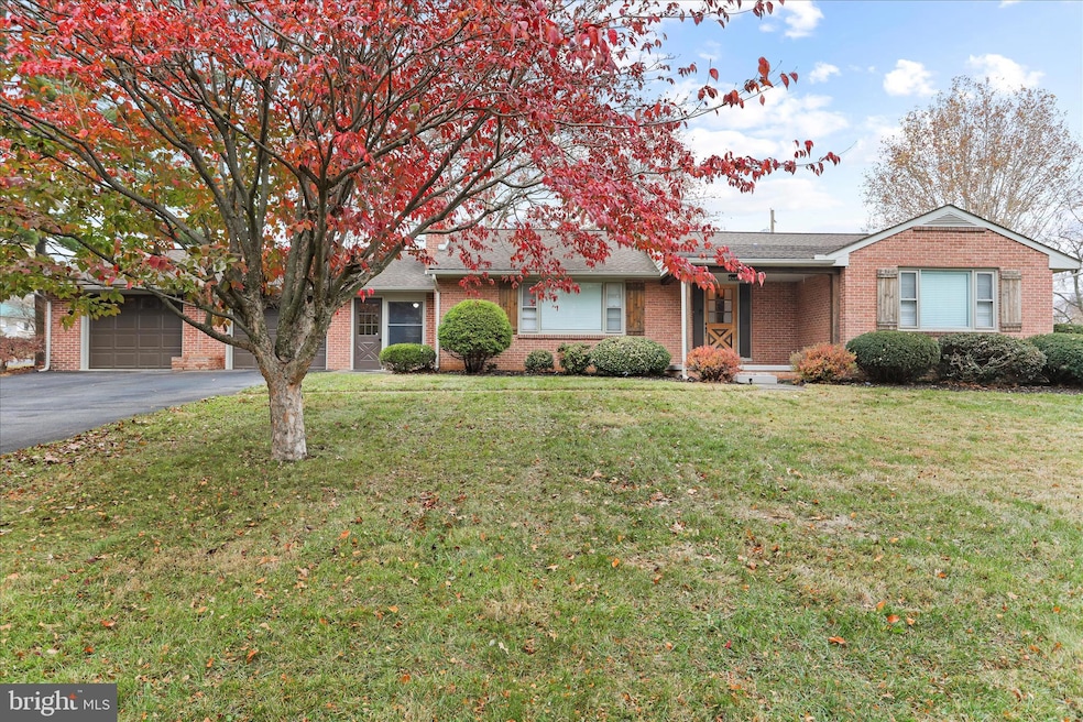 13347 Keener Rd, Hagerstown, MD 21742 - photo 1