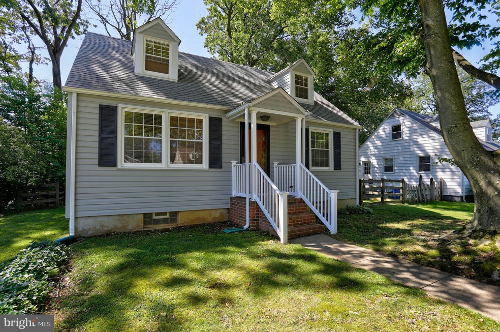 1823 Cromwood Rd, Parkville, MD 21234 - photo 1