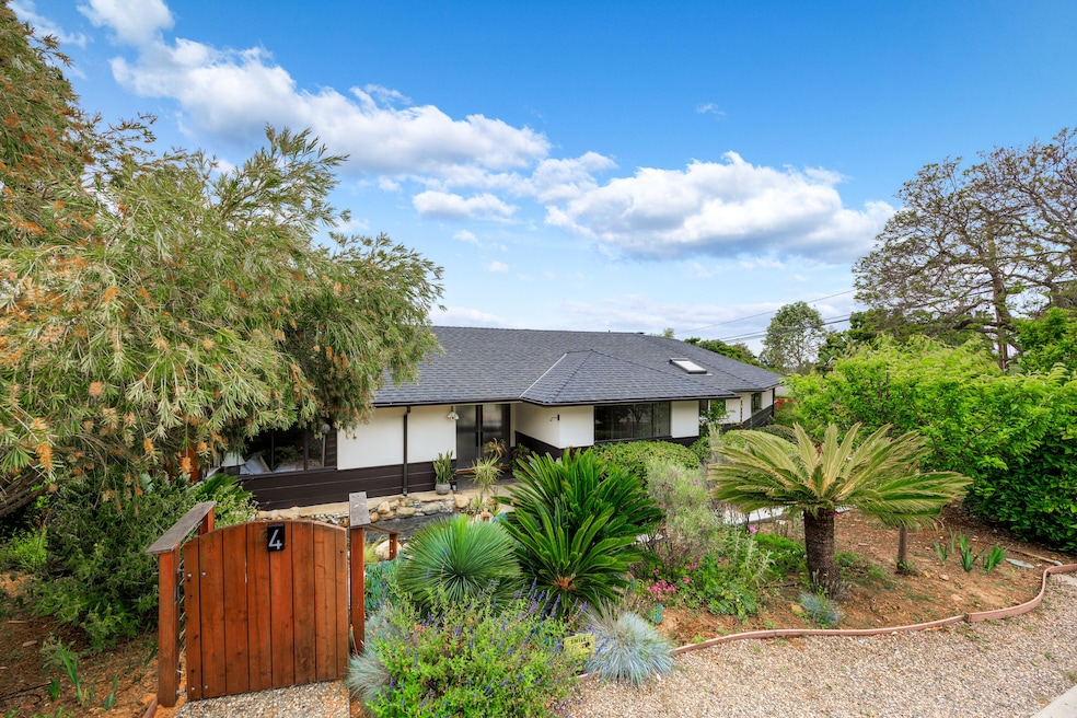 Sold $2,600,000 • Co-Listing Agent