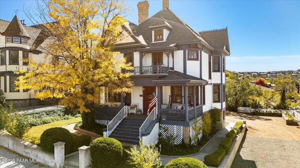 Under Contract $950,000