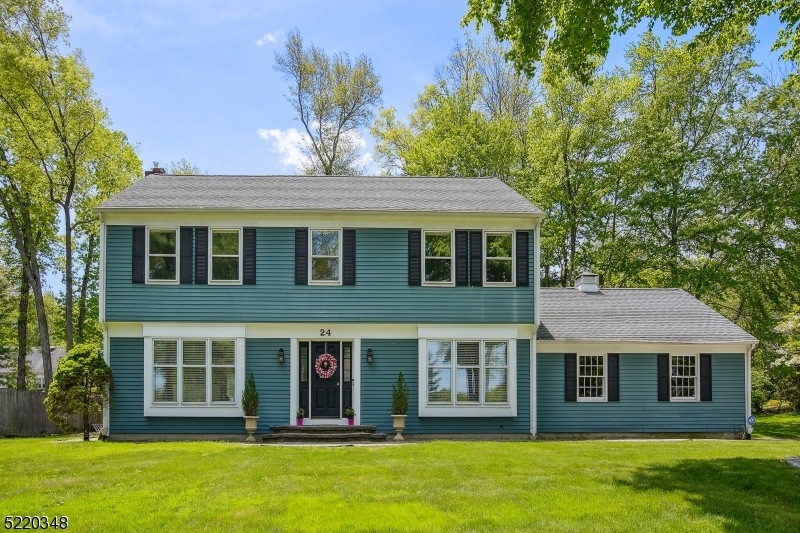 24 Vom Eigen Dr, Morristown, NJ 07960 - photo 1