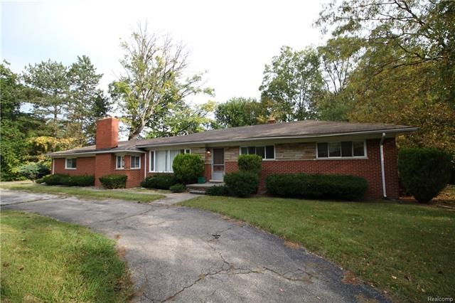 30113 Stellamar, Southfield.JPG