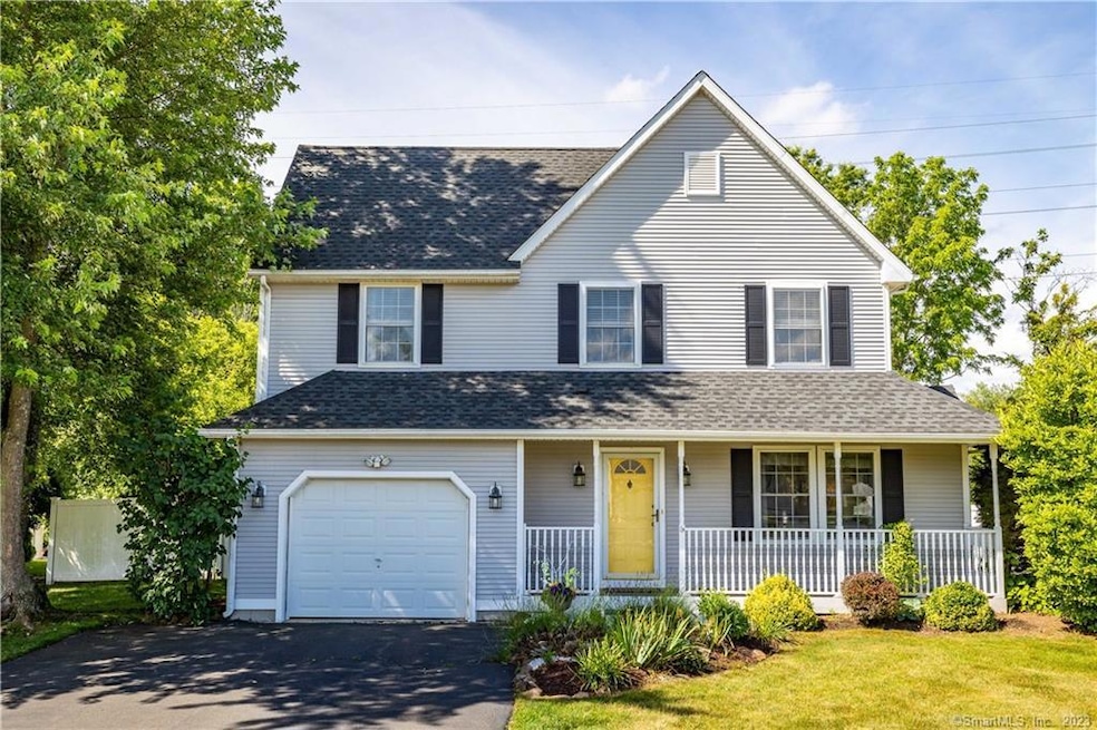 15 Pogmore Dr, Wallingford, CT 06492 - photo 1