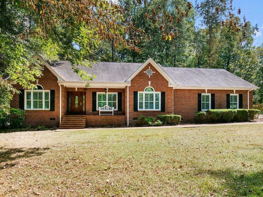 1301 S Walston Bridge Rd, Jasper, AL 35501 - photo 1