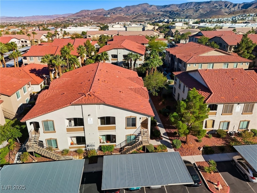 2305 W Horizon Ridge Pkwy unit 522, Henderson, NV 89052 - photo 1