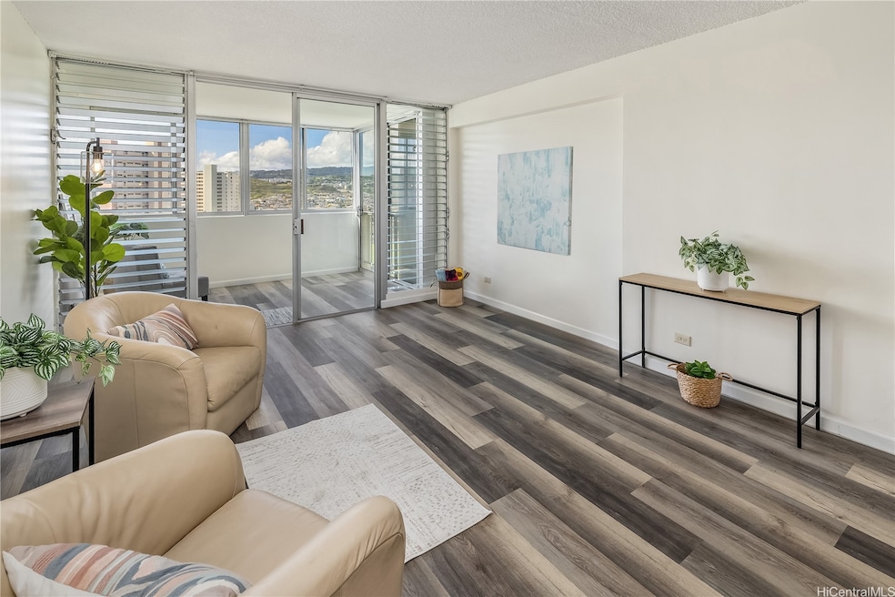 Sold $381,000 • Co-Listing Agent