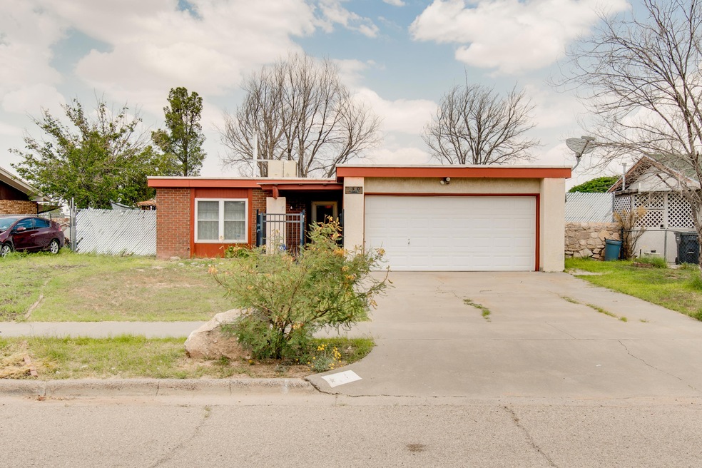 1510 Opossum Cir, Horizon City, TX 79928 - photo 1