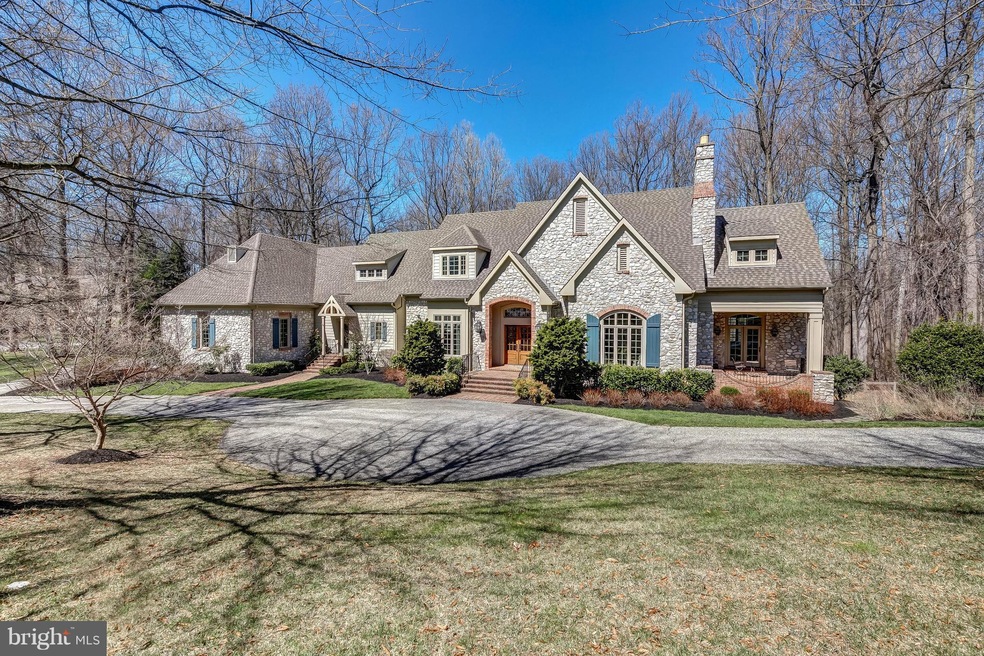 1210 Scotts Knoll Ct, Lutherville Timonium, MD 21093 - photo 1