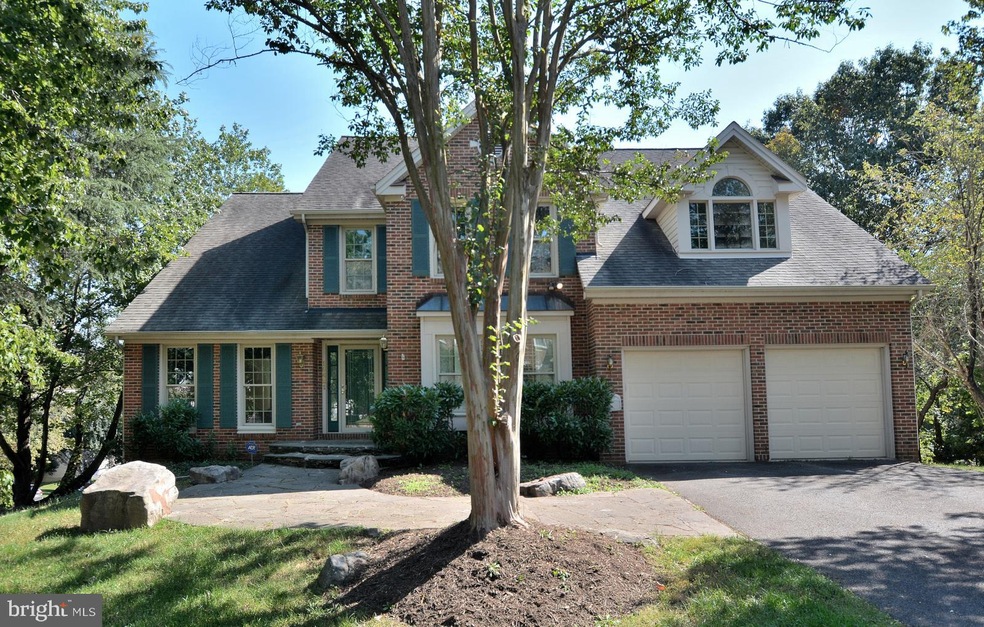 15421 Snowhill Ln, Centreville, VA 20120 - photo 1