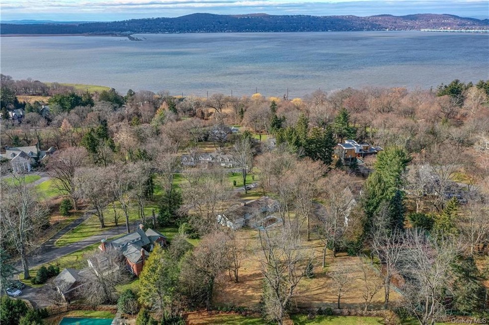 39 Fargo Ln, Irvington, NY 10533 - photo 1