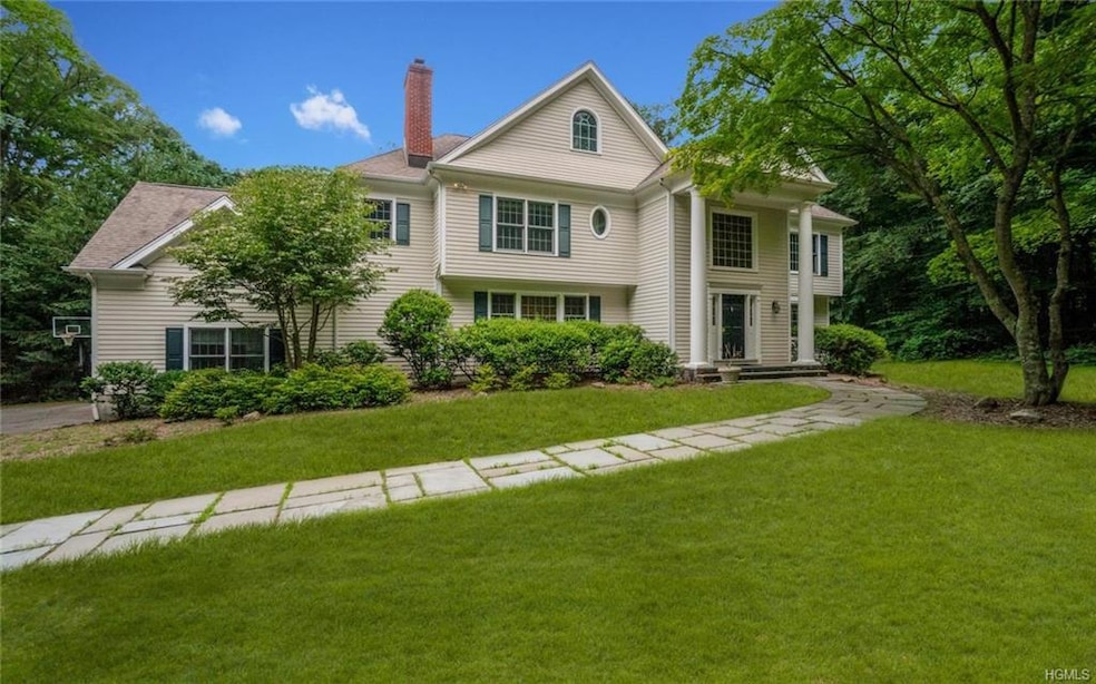 20 Trinity Pass Rd, Pound Ridge, NY 10576 - photo 1