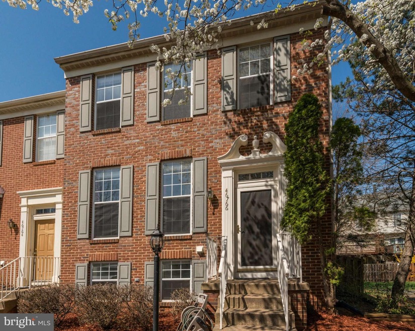 46766 Graham Cove Square, Sterling, VA 20165 - photo 1