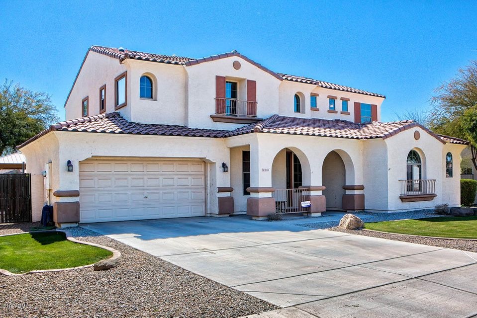 3 - Saddle Ct