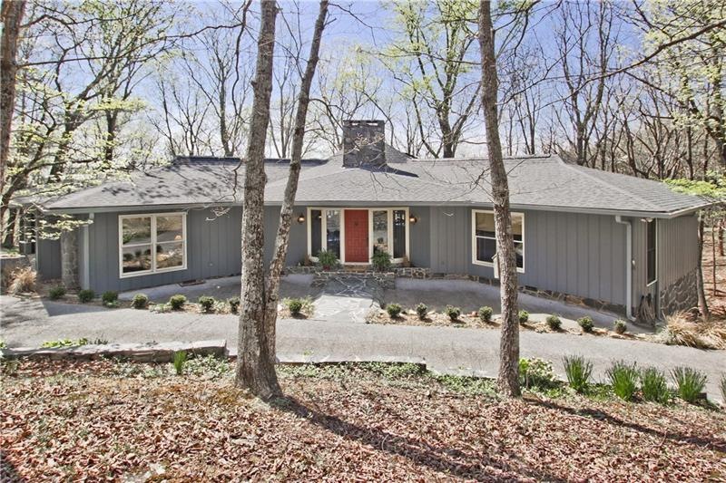 Beautiful home close to the front gate in Bent Tre