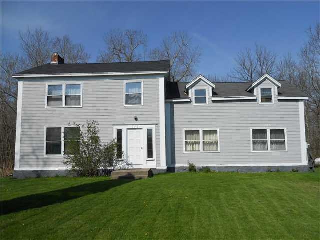 Exterior Front. Welcome to 713-715 Erie Street Roa