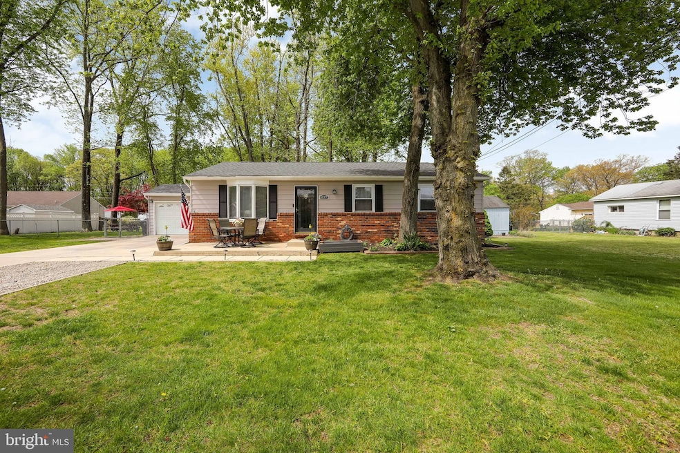 837 Virginia Ave, Woodbury, NJ 08096 - photo 1