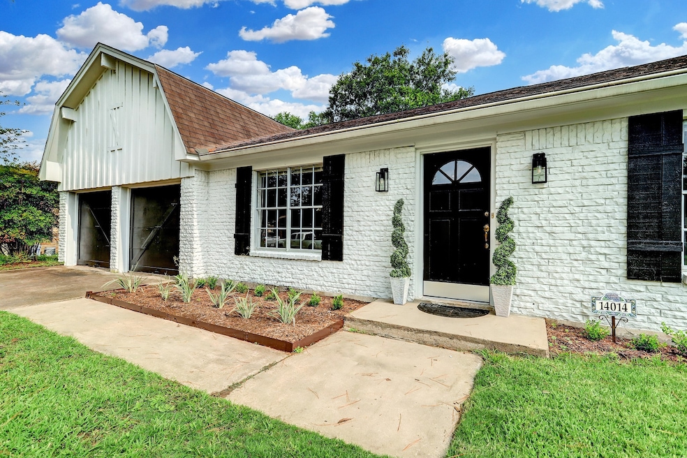 14014 Pinerock Ln, Houston, TX 77079 - photo 1