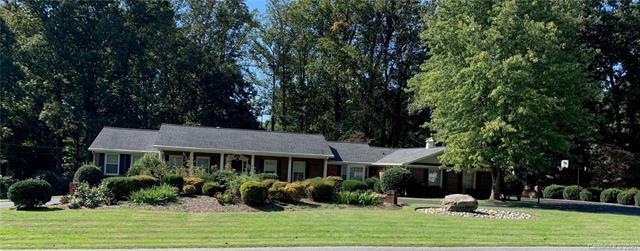 312 Saint Andrews Rd, Statesville, NC 28625 - photo 1