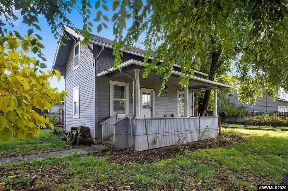 485 Log Cabin St, Independence, OR 97351 - photo 1