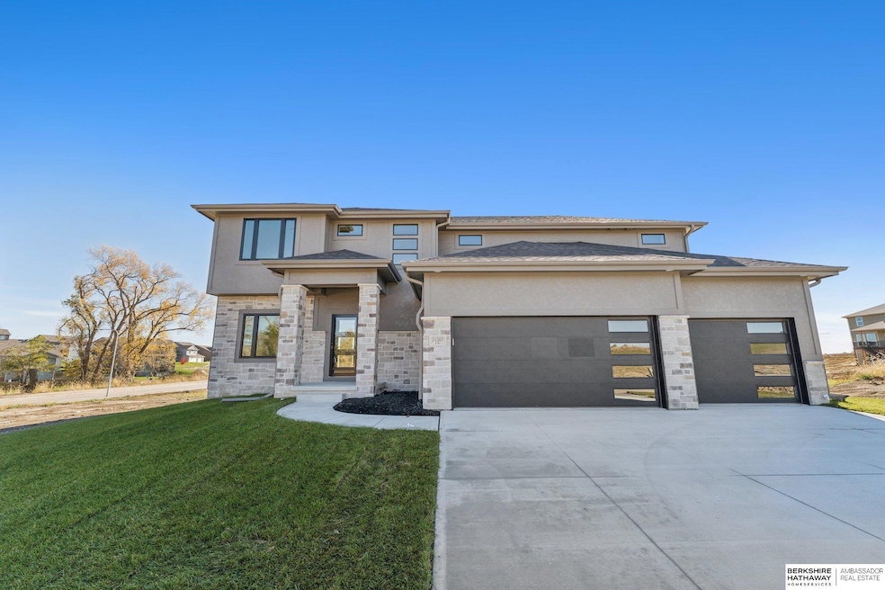 21307 Y St, Omaha, NE 68135 - photo 1