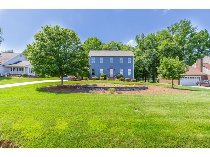 4 BR 25 Bath in Deerfield